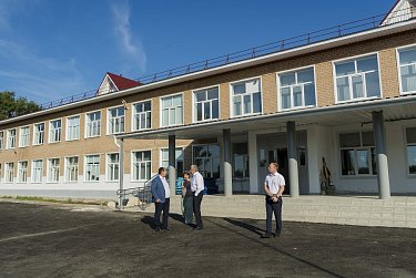 Сергей Грачев: «Продолжаем приводить в порядок сельские школы»